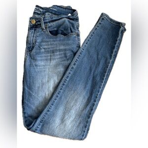 Levi Strauss Women's Signature Modern Mid-Rise Skinny Jeans Size 6 Light Wash